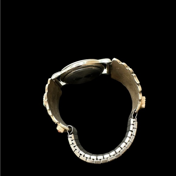 Vintage Sterling Silver Navajo Turquoise Stone Band Watch - Picture 4 of 4